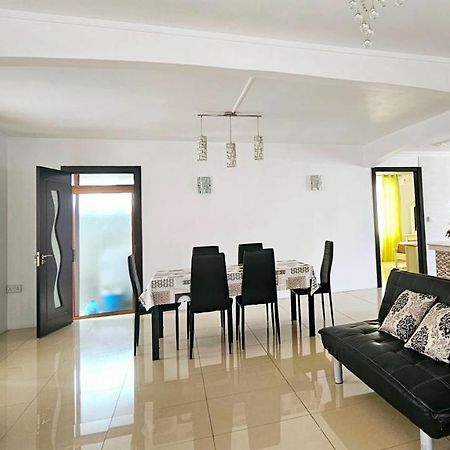 White Residence Катр Борн Екстериор снимка